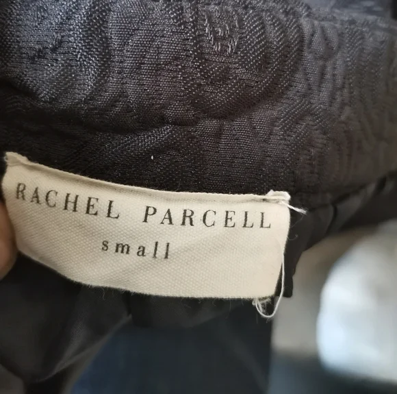 Rachel Parcell Classic black skirt - Picture 5 of 6